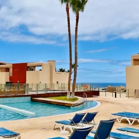 #seaparaiso# Heated Pool,private Parking,fast Wifi 아파트 *