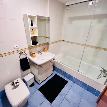 #seaparaiso# Heated Pool,private Parking,fast Wifi 아파트 *