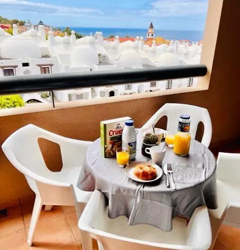 #seaparaiso# Heated Pool,private Parking,fast Wifi Costa Adeje (Tenerife)