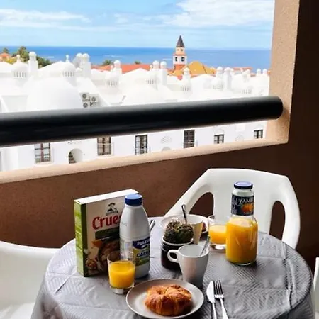 Apartment #seaparaiso# Heated Pool,private Parking,fast Wifi *