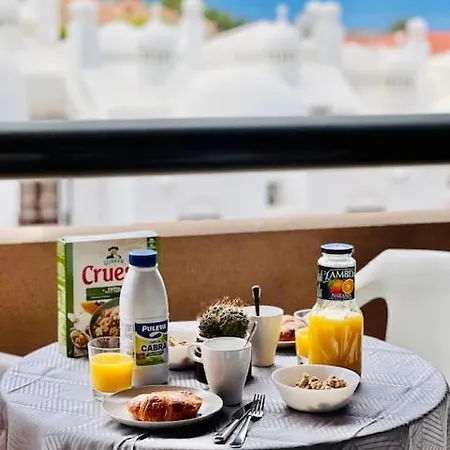 #seaparaiso# Heated Pool,private Parking,fast Wifi Apartment