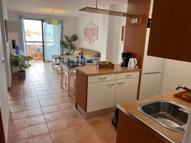 #seaparaiso# Heated Pool,private Parking,fast Wifi Apartman *