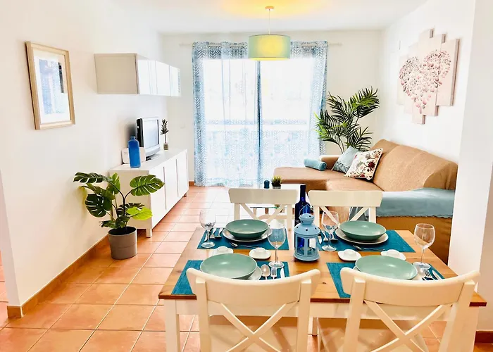 Διαμέρισμα #seaparaiso# Heated Pool,private Parking,fast Wifi