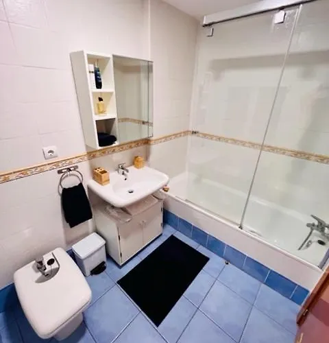 #seaparaiso# Heated Pool,private Parking,fast Wifi Apartment *